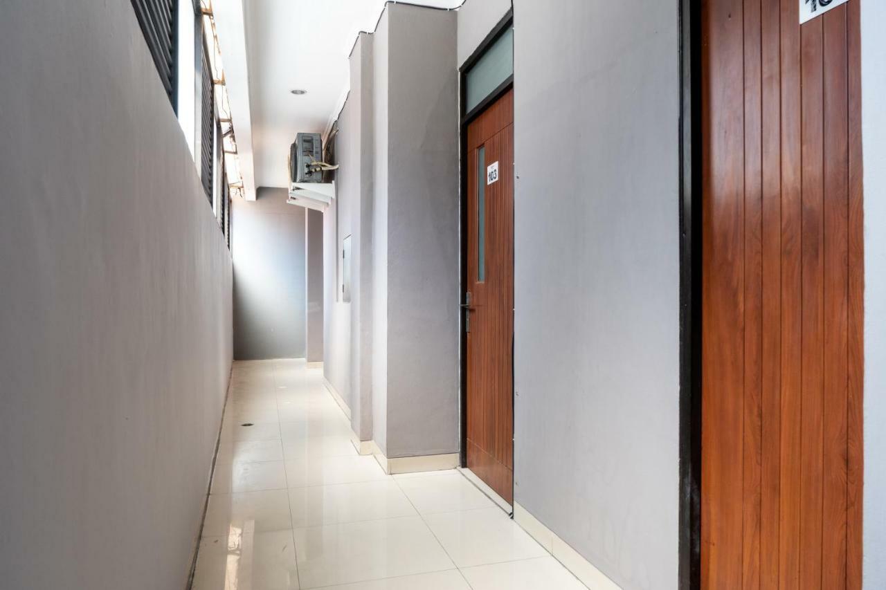Reddoorz Plus @ Sawah Besar Jakarta Extérieur photo